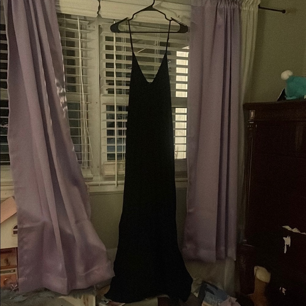 Elegant Black Evening Gown